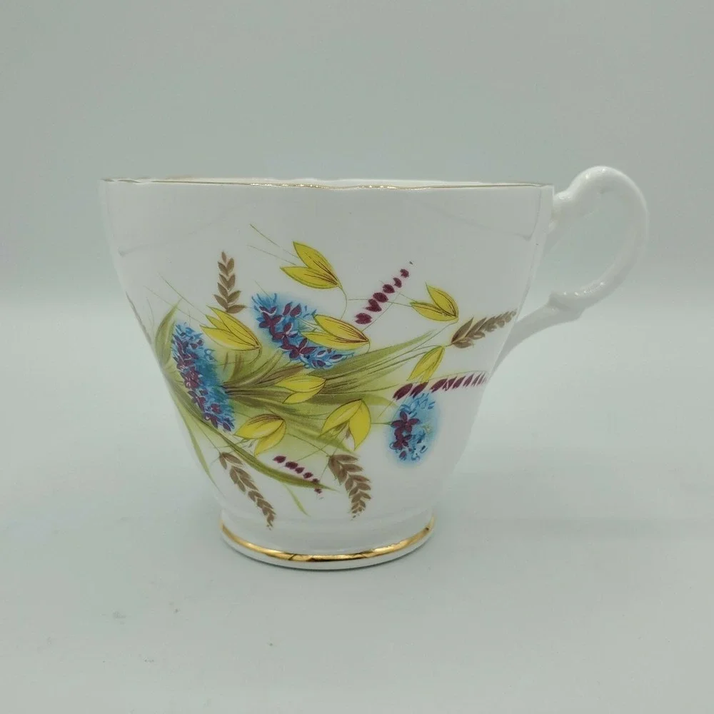 Royal Ascot Tea Cup‎ Saucer Wheat Blue Purple Flower Gold Rim Scallop Footed